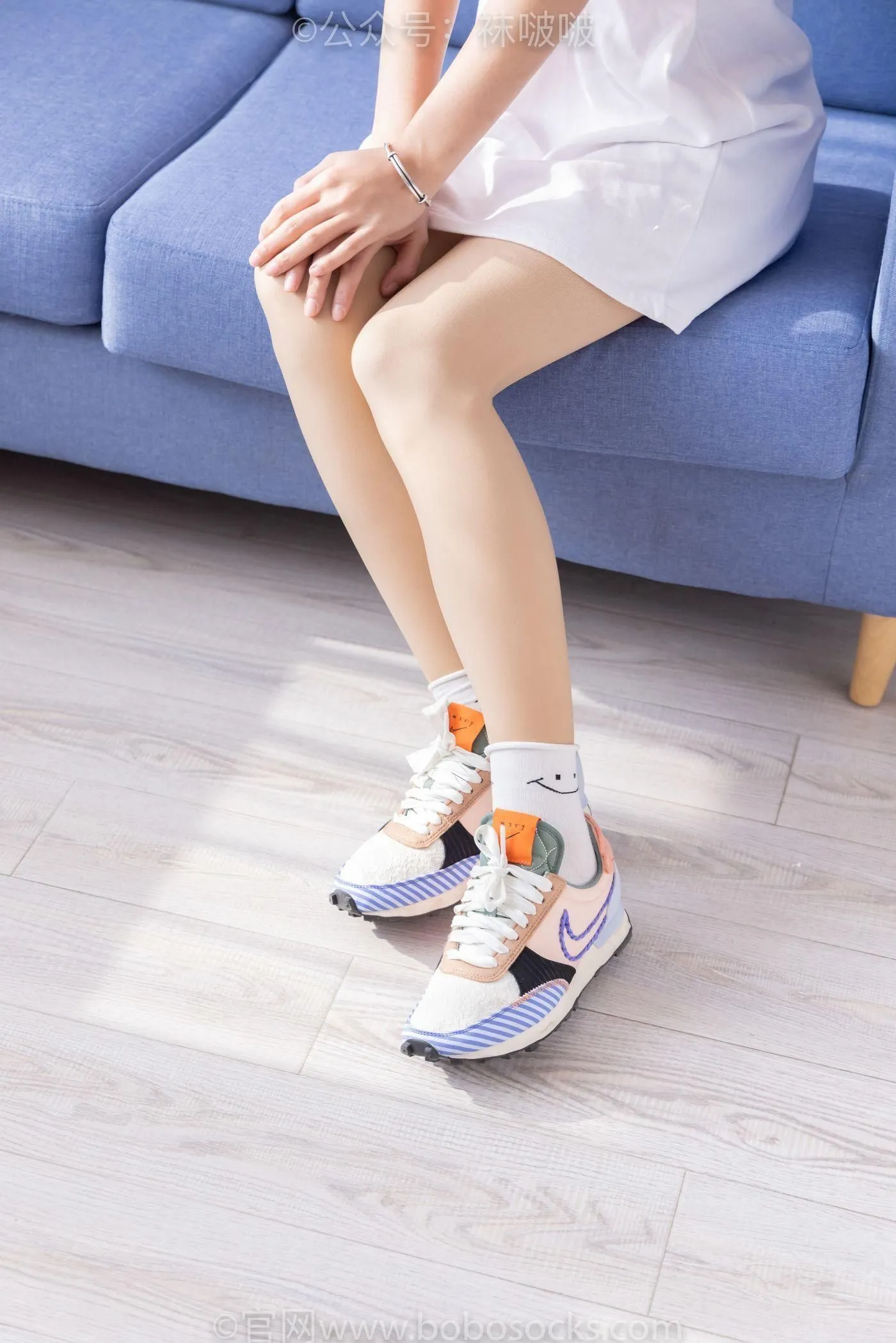 [BoBoSocks袜啵啵]NO.062 涵涵-运动鞋、白棉袜、厚肉丝 [145P]插图8